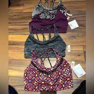 NWT bundle Victoria Secret sport bras. Size small